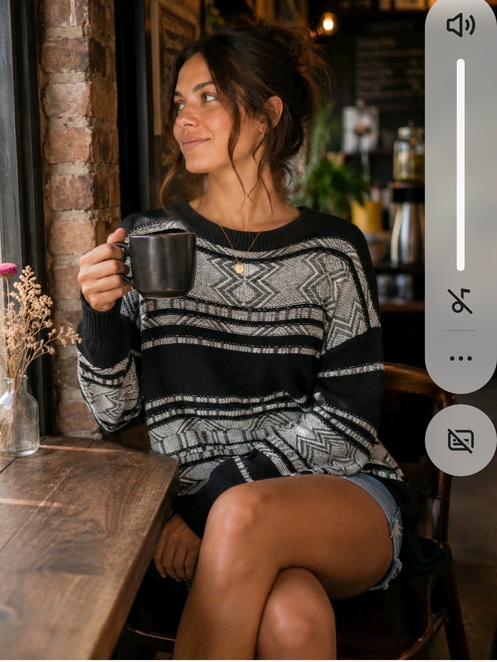 Billabong Black/White Geometric Knit Crewneck Pullover Sweater S/M